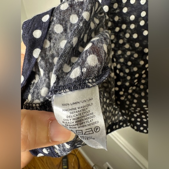 Ann Taylor black polkadot ruffle sleeve  blouse - Picture 3 of 7